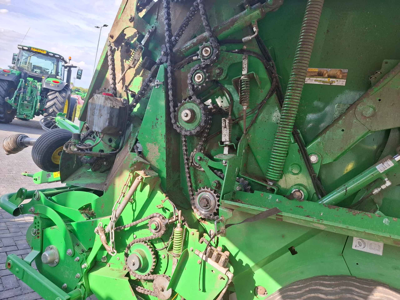 John Deere V451R - Matériel de fenaison: photos 2 John Deere V451R - Matériel de fenaison: photos 2