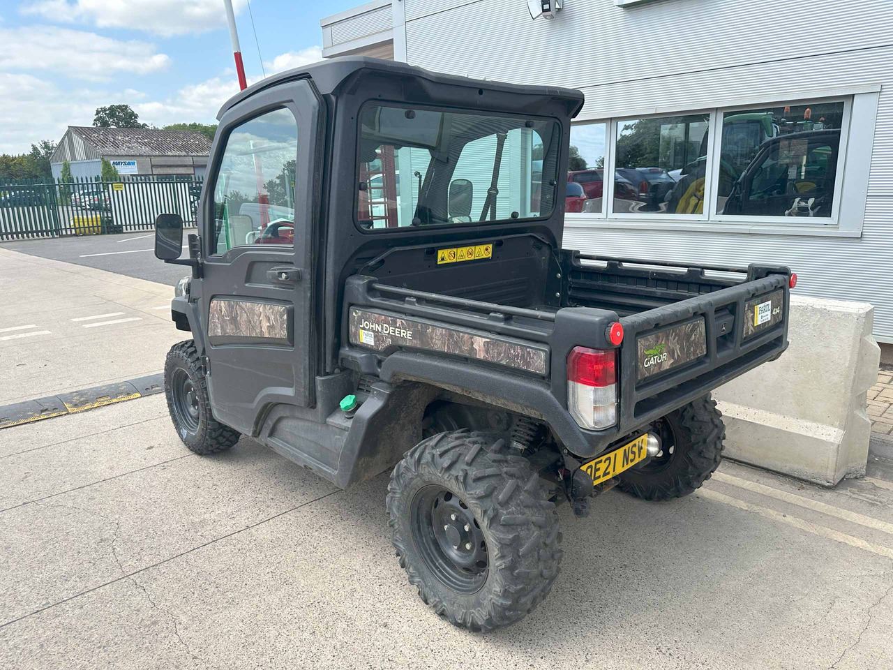 John Deere XUV865M - Quadricycle: photos 2 John Deere XUV865M - Quadricycle: photos 2