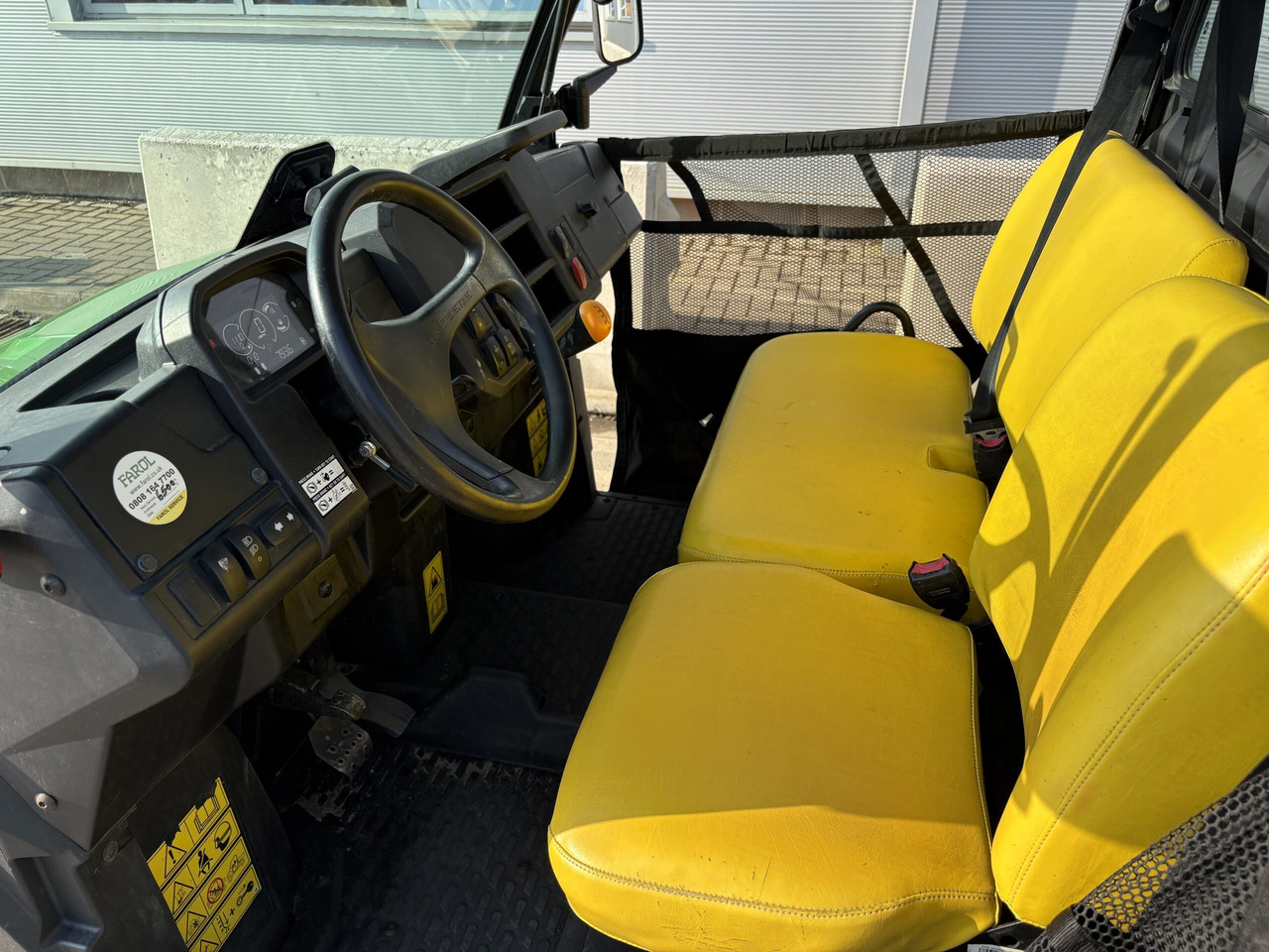 John Deere XUV865M - Quadricycle: photos 5 John Deere XUV865M - Quadricycle: photos 5