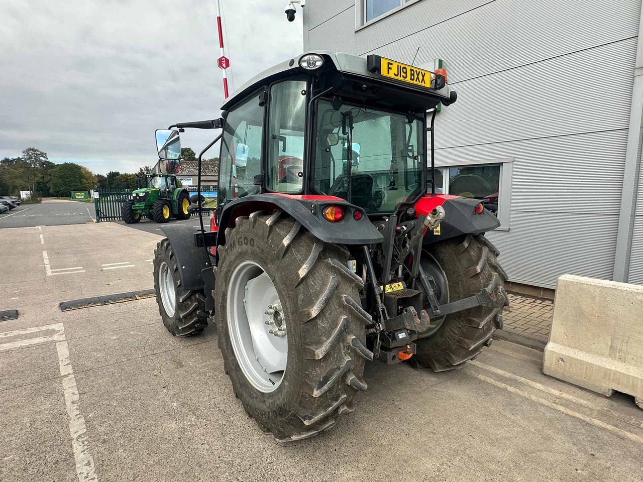 Massey Ferguson 4709 - Tracteur agricole: photos 3 Massey Ferguson 4709 - Tracteur agricole: photos 3