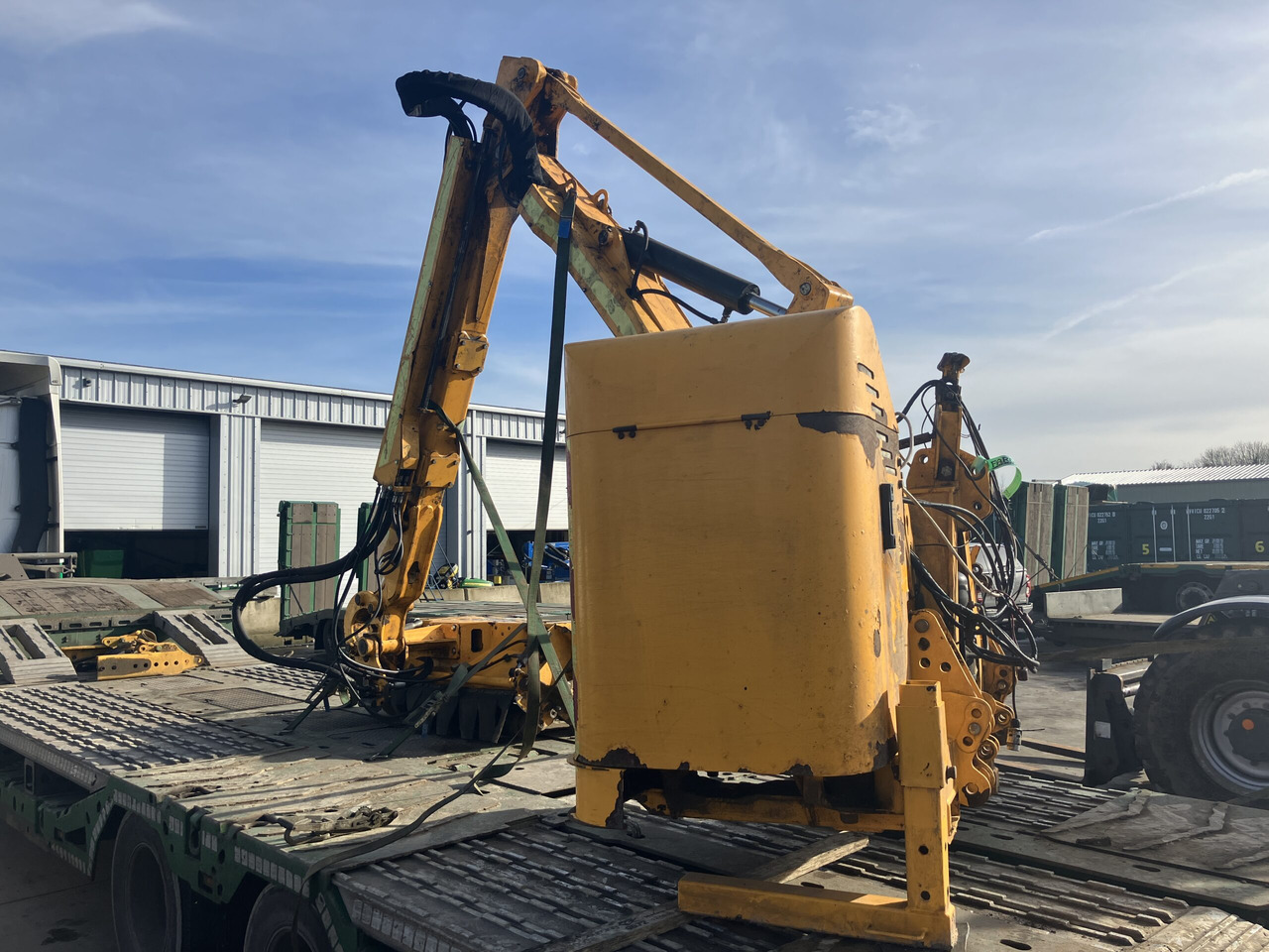 Shelbourne Reynolds 860T - Epareuse: photos 2 Shelbourne Reynolds 860T - Epareuse: photos 2