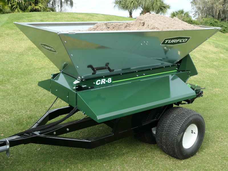 Turfco CR-8 Trailed Top Dresser - Epandeur de sable: photos 3 Turfco CR-8 Trailed Top Dresser - Epandeur de sable: photos 3