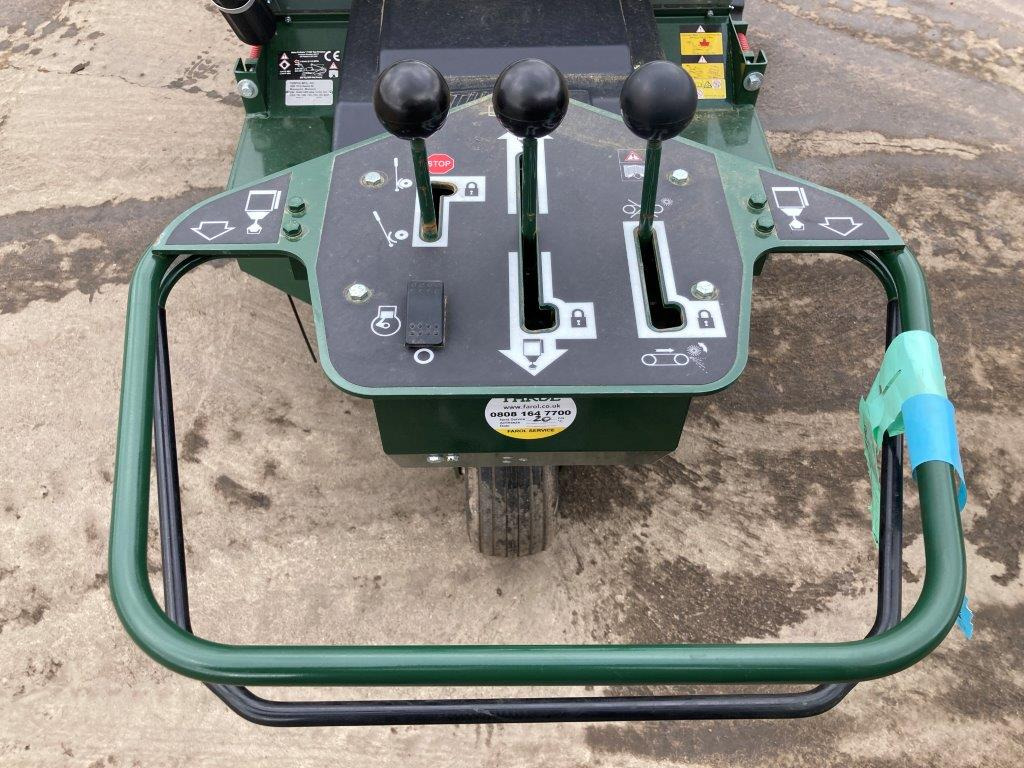 Turfco F15B Mete-R-Matic topdresser - Matériel de jardinage: photos 3 Turfco F15B Mete-R-Matic topdresser - Matériel de jardinage: photos 3