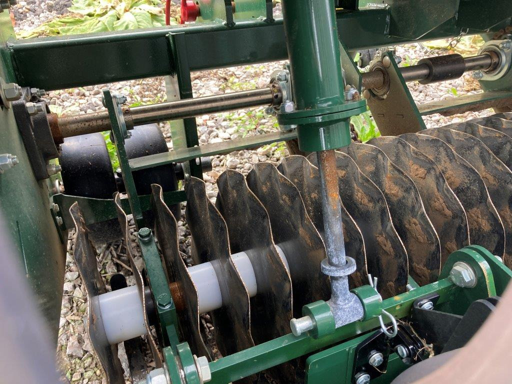 Turfco TriWave™ 60 Overseeder - Semoir/ Planteuse: photos 5 Turfco TriWave™ 60 Overseeder - Semoir/ Planteuse: photos 5