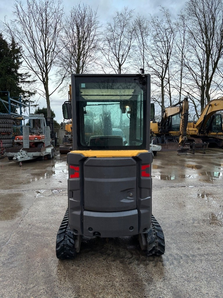 Volvo EC 20 E - Mini pelle: photos 4 Volvo EC 20 E - Mini pelle: photos 4