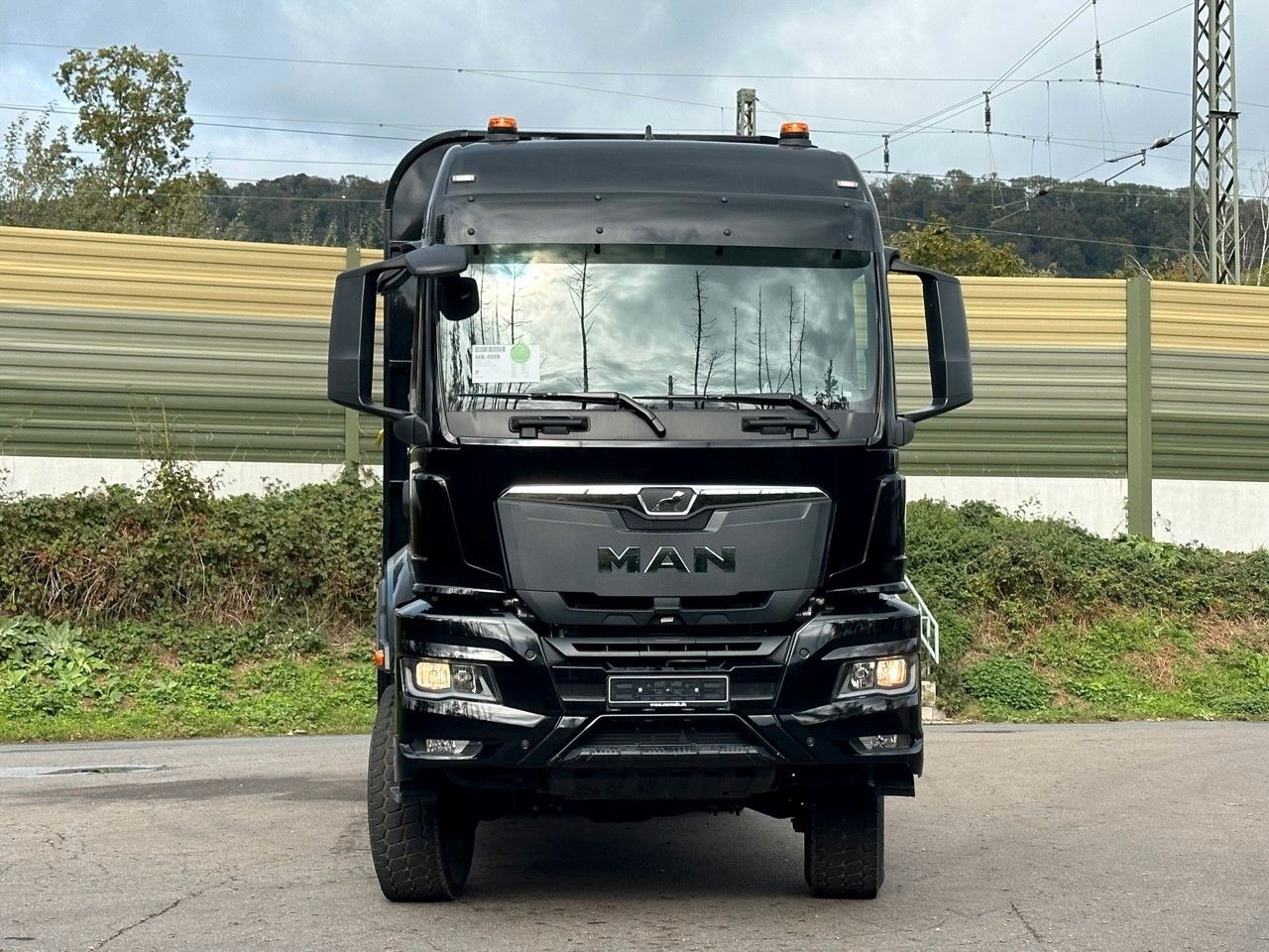 MAN TGS 33.520 6X6 Euro6e LogLift 165 Z - Camion grumier, Camion grue: photos 2 MAN TGS 33.520 6X6 Euro6e LogLift 165 Z - Camion grumier, Camion grue: photos 2