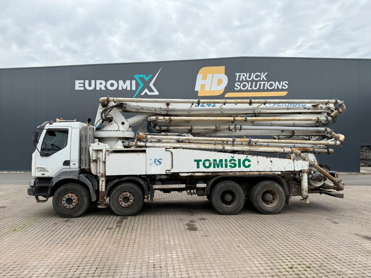 Renault Kerax 420 dci Sermac 41m Betonpumpe - Camion pompe: photos 2 Renault Kerax 420 dci Sermac 41m Betonpumpe - Camion pompe: photos 2