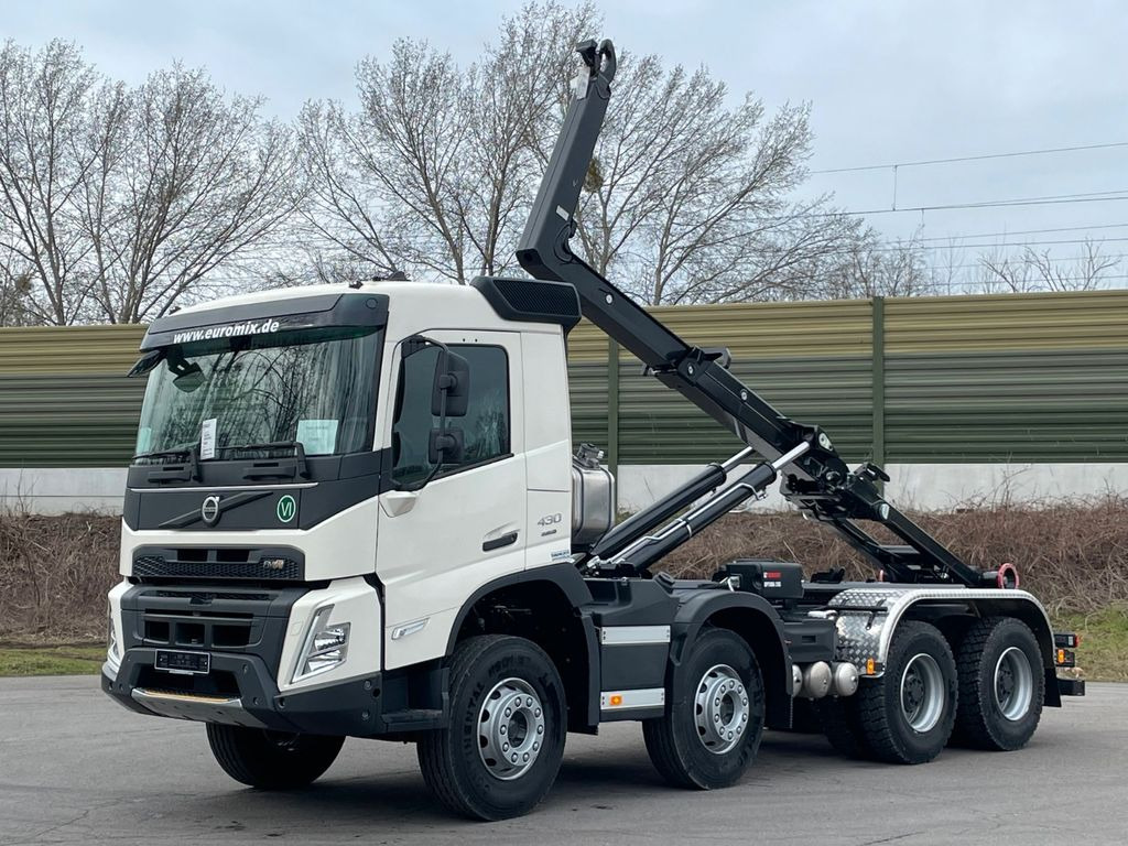 Volvo FMX 460 8x4 Hiab MultLift Abrollkipper Euro6e - Camion ampliroll, Camion grue: photos 1 Volvo FMX 460 8x4 Hiab MultLift Abrollkipper Euro6e - Camion ampliroll, Camion grue: photos 1