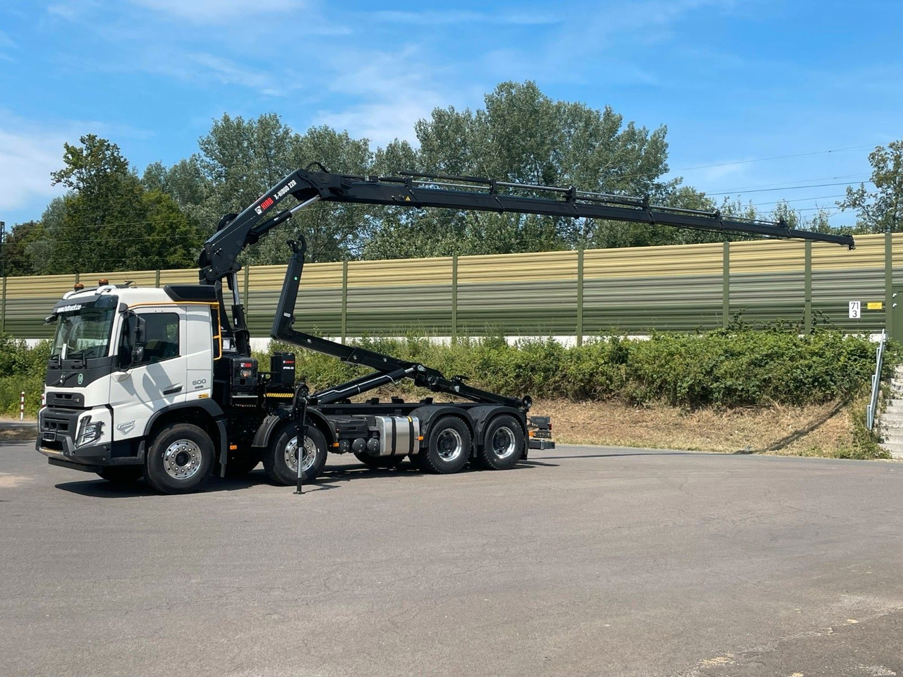 Crédit-bail  Volvo FMX 500 8x4 Abrollkipper + Kran Hiab 228-6 Volvo FMX 500 8x4 Abrollkipper + Kran Hiab 228-6: photos 14