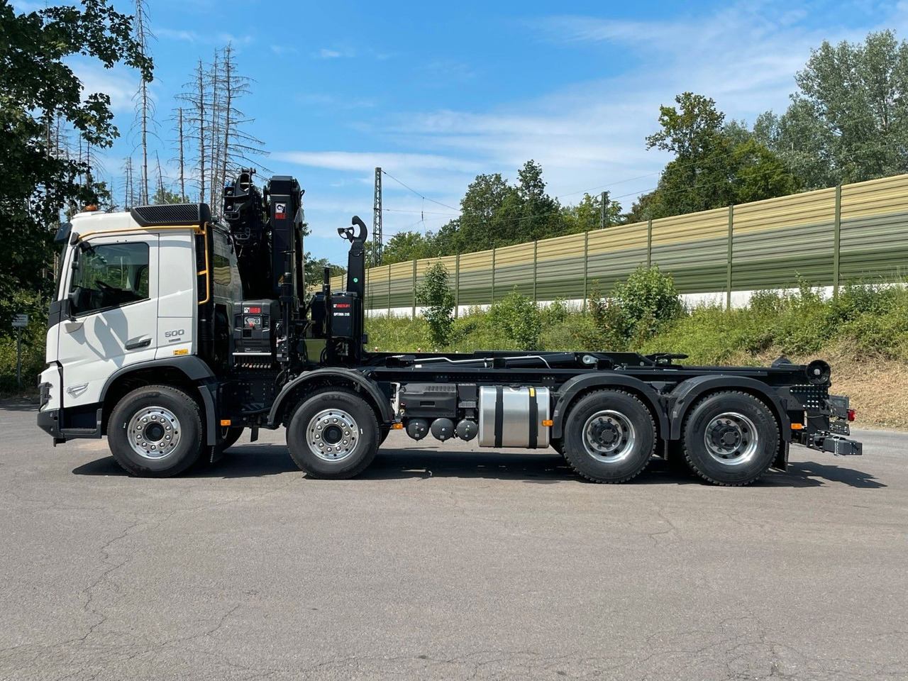 Volvo FMX 500 8x4 Abrollkipper + Kran Hiab 228-6 - Camion ampliroll, Camion grue: photos 4 Volvo FMX 500 8x4 Abrollkipper + Kran Hiab 228-6 - Camion ampliroll, Camion grue: photos 4