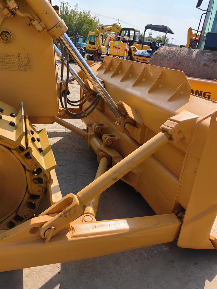 CATERPILLAR D6G2 - Bulldozer: photos 5 CATERPILLAR D6G2 - Bulldozer: photos 5