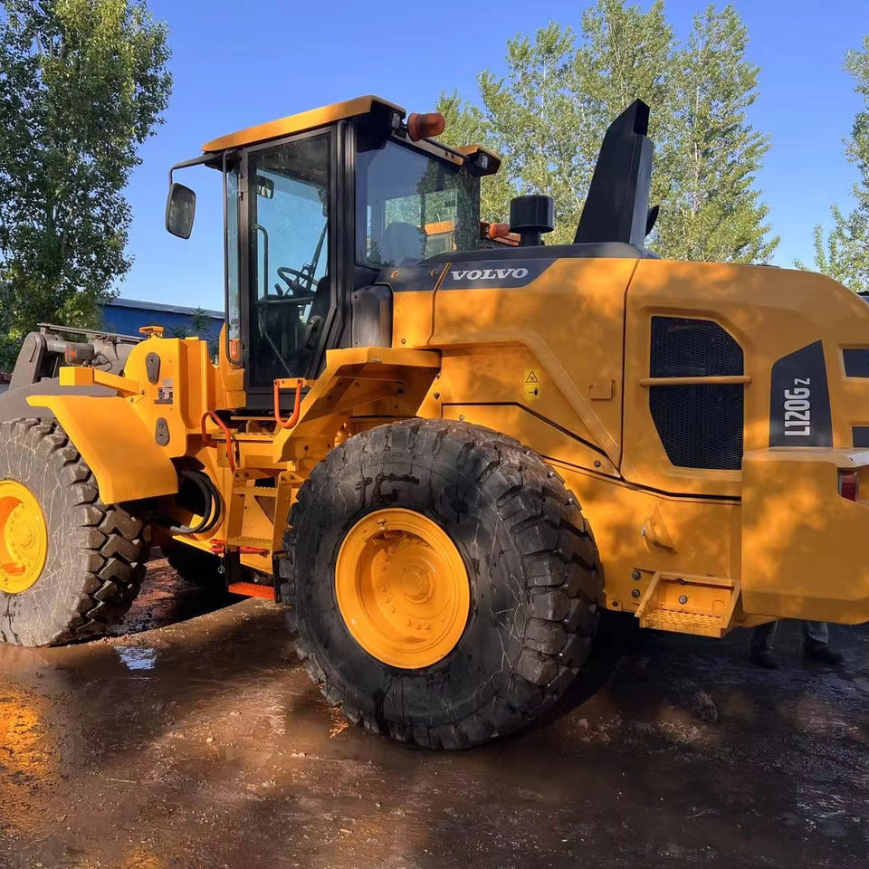 Hot Sale Used VOLVO L120GZ Loader Construction Machinery High Quality Loader VOLVO - Chargeuse sur pneus: photos 1 Hot Sale Used VOLVO L120GZ Loader Construction Machinery High Quality Loader VOLVO - Chargeuse sur pneus: photos 1
