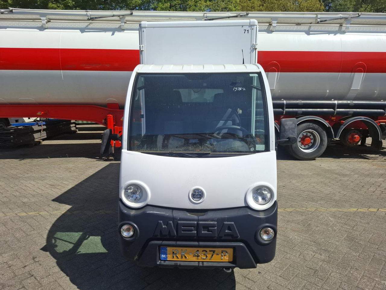 Aixam Mega E-Worker Elektrische Bakwagen RK-437-P - Voiturette de golf: photos 3 Aixam Mega E-Worker Elektrische Bakwagen RK-437-P - Voiturette de golf: photos 3