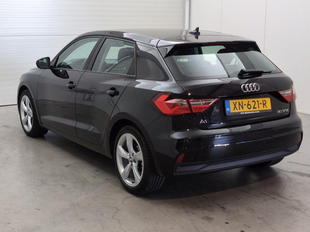 Audi A1 Sportback 30 TFSI Pro Line | 2019 | 76.942 km | XN621R | NAP: Logisch - Voiture à hayon: photos 3 Audi A1 Sportback 30 TFSI Pro Line | 2019 | 76.942 km | XN621R | NAP: Logisch - Voiture à hayon: photos 3