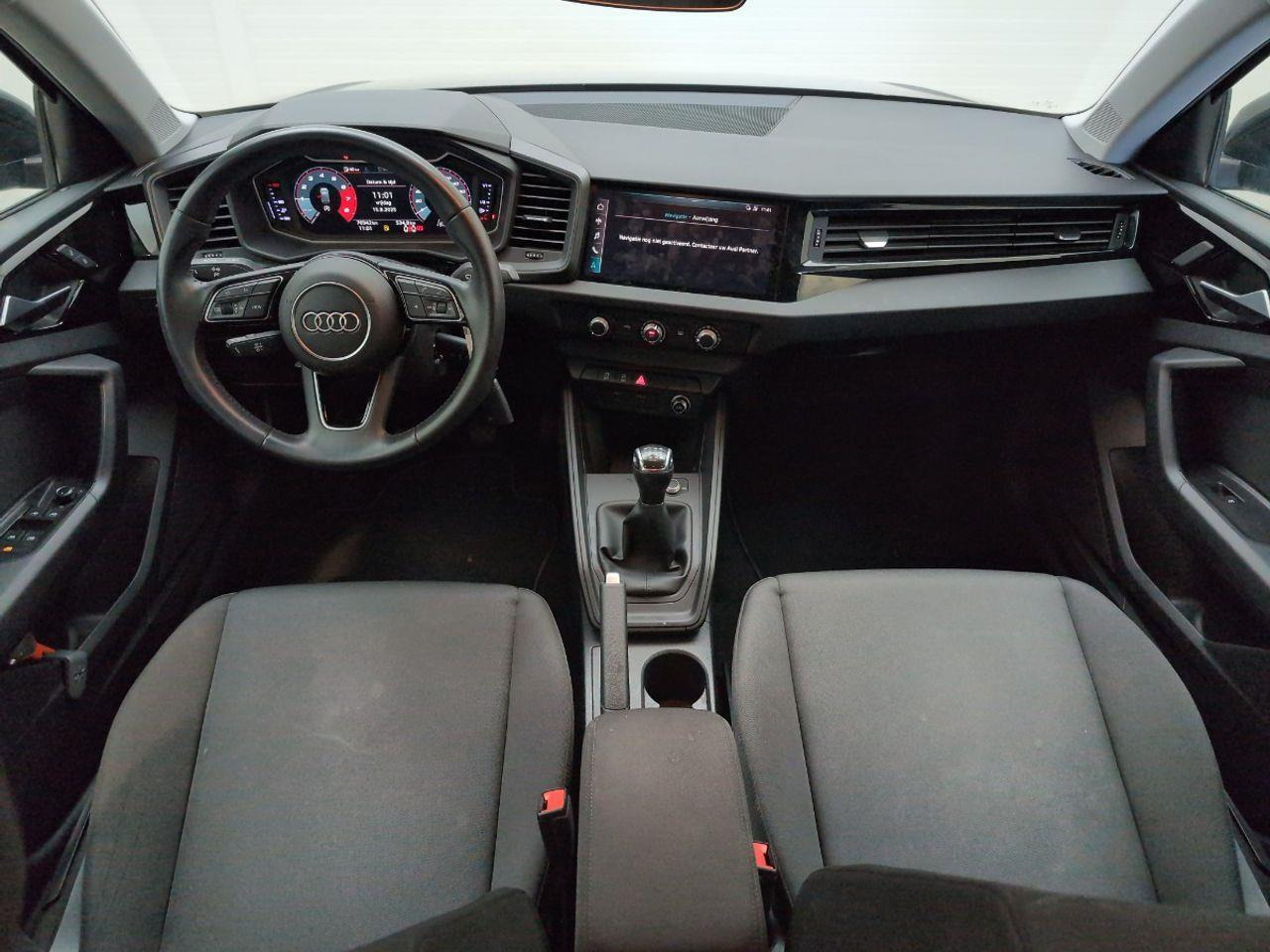 Audi A1 Sportback 30 TFSI Pro Line | 2019 | 76.942 km | XN621R | NAP: Logisch - Voiture à hayon: photos 5 Audi A1 Sportback 30 TFSI Pro Line | 2019 | 76.942 km | XN621R | NAP: Logisch - Voiture à hayon: photos 5