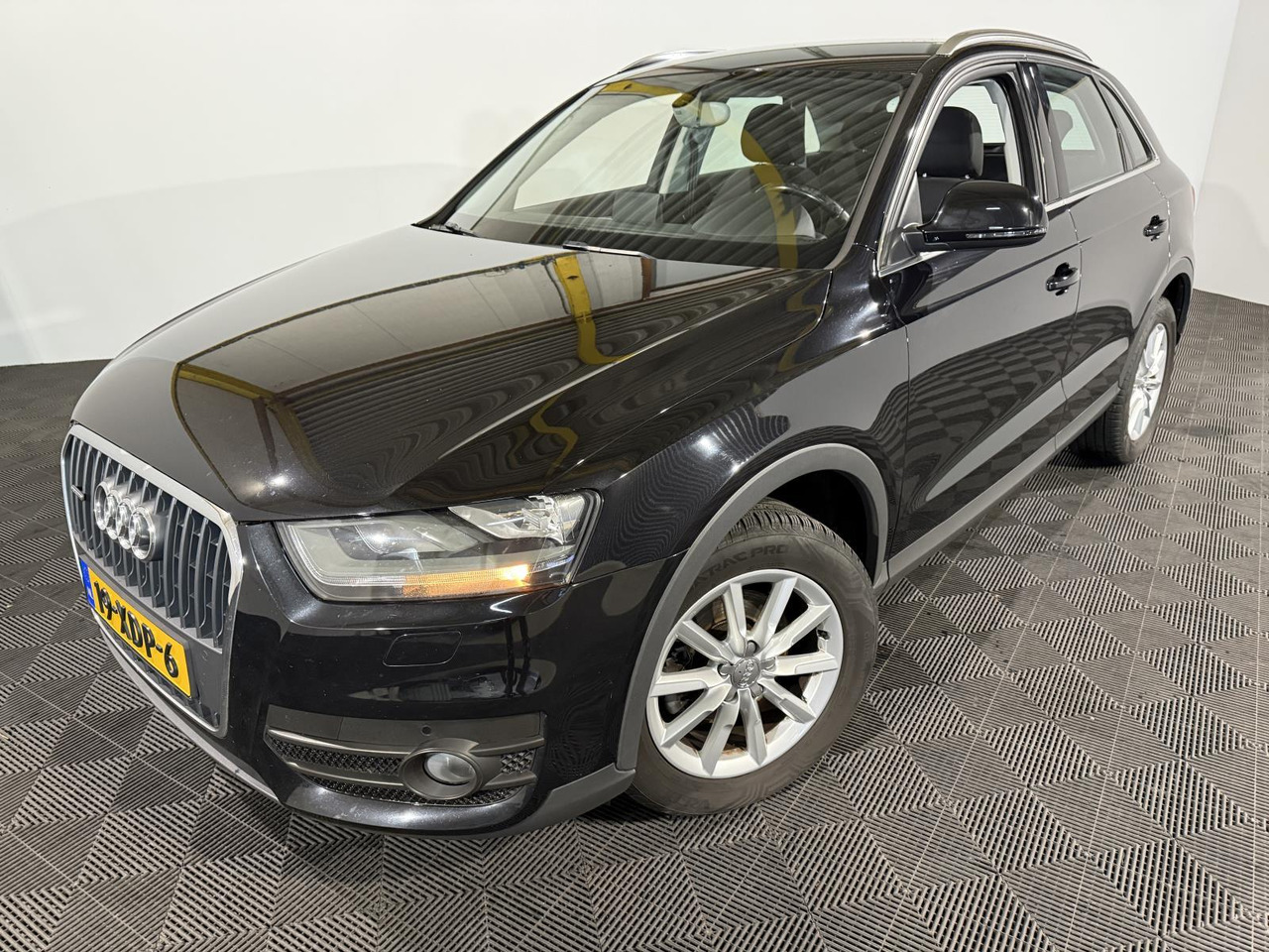 Audi | Q3 | 2.0 TFSI quattro Pro Line | 2012 | 204.122 km | 19XDP6 | Logisch - SUV: photos 1 Audi | Q3 | 2.0 TFSI quattro Pro Line | 2012 | 204.122 km | 19XDP6 | Logisch - SUV: photos 1