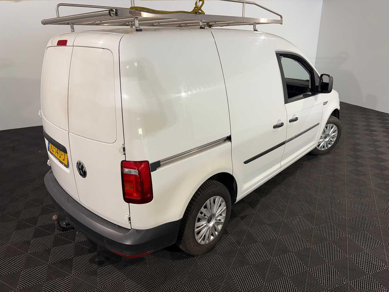 Volkswagen Caddy 2.0 TDI L1H1 BMT Comfortline VZ-140-J 169.307 km - Autre matériel: photos 4 Volkswagen Caddy 2.0 TDI L1H1 BMT Comfortline VZ-140-J 169.307 km - Autre matériel: photos 4