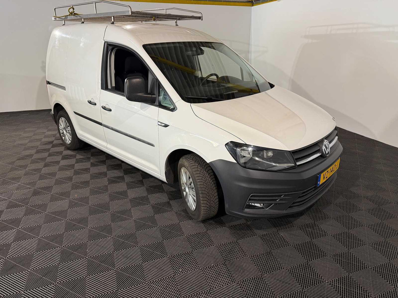 Volkswagen Caddy 2.0 TDI L1H1 BMT Comfortline VZ-140-J 169.307 km - Autre matériel: photos 5 Volkswagen Caddy 2.0 TDI L1H1 BMT Comfortline VZ-140-J 169.307 km - Autre matériel: photos 5