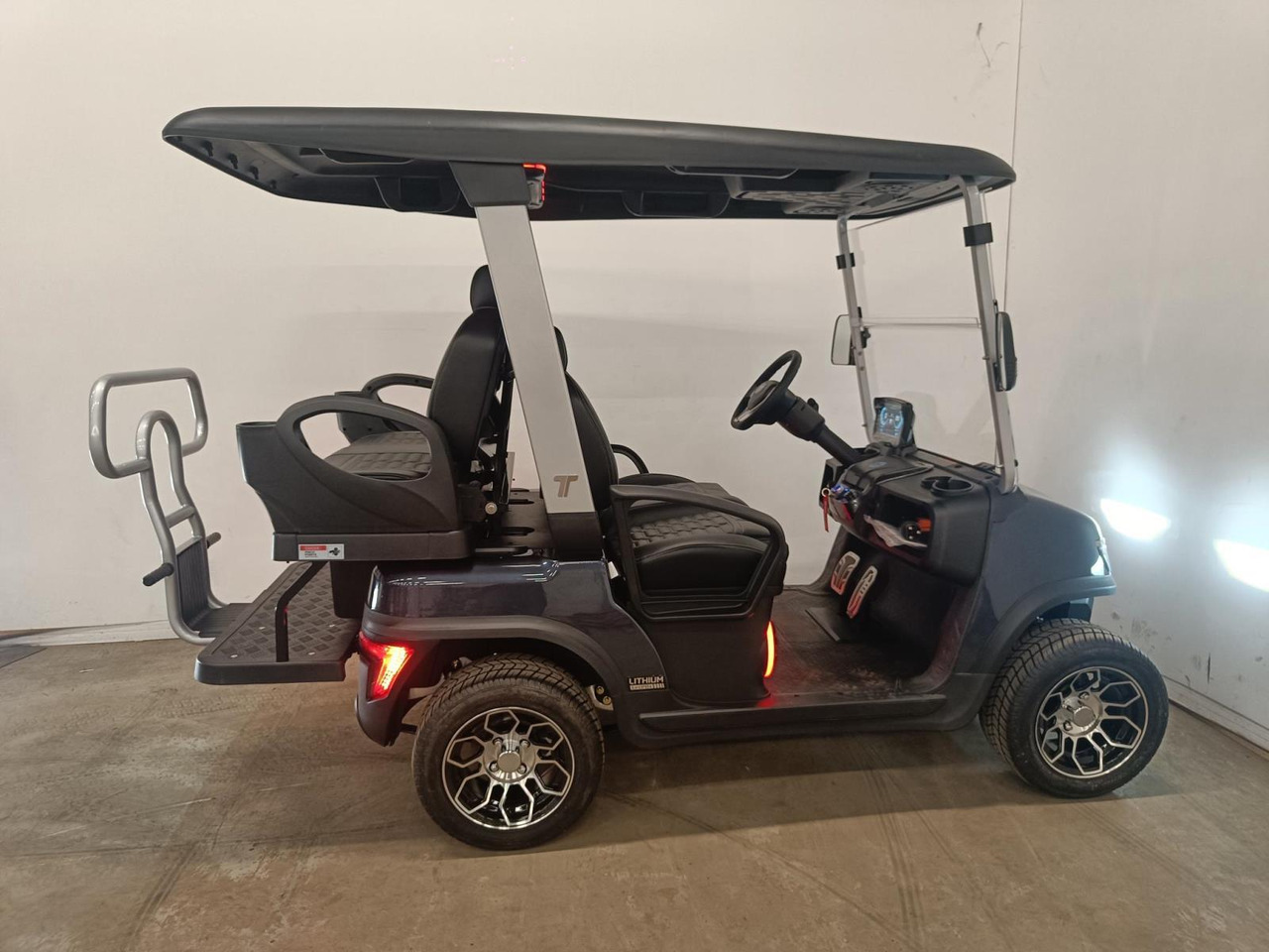 Bensel TARA 2+2 Golfkar Artic Grey - Voiturette de golf: photos 4 Bensel TARA 2+2 Golfkar Artic Grey - Voiturette de golf: photos 4