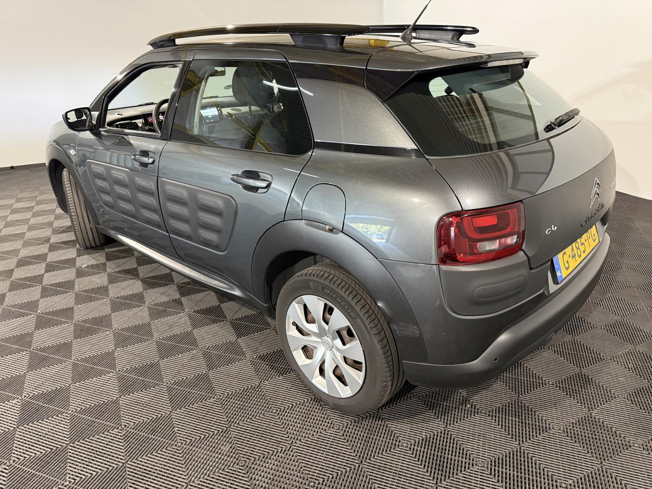 Citroen | C4 Cactus | 1.2 PureTech Business | 2015 | 163.108 km | G485PG | Geen oordeel - SUV: photos 4 Citroen | C4 Cactus | 1.2 PureTech Business | 2015 | 163.108 km | G485PG | Geen oordeel - SUV: photos 4