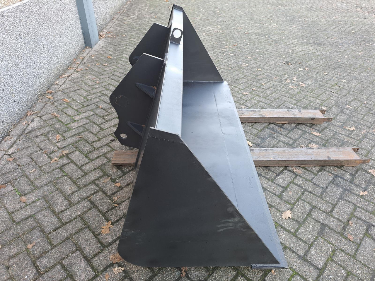 Grondbak t.b.v. Verreiker – Nieuw, Breedte 240 cm (1) - Godet pour chargeur: photos 4 Grondbak t.b.v. Verreiker – Nieuw, Breedte 240 cm (1) - Godet pour chargeur: photos 4