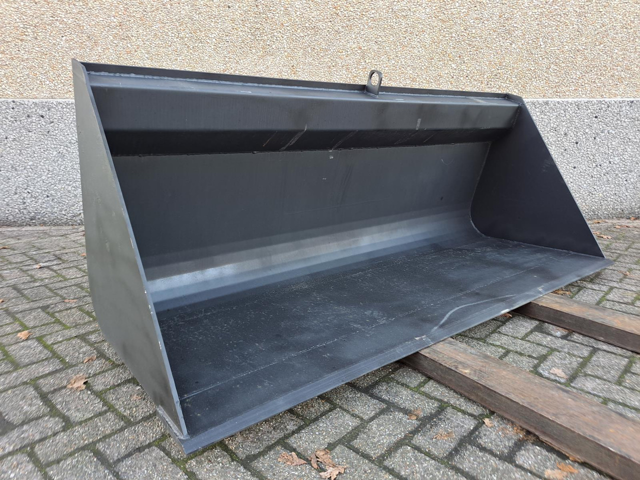 Grondbak t.b.v. Verreiker – Nieuw, Breedte 240 cm (2) - Godet pour chargeur: photos 1 Grondbak t.b.v. Verreiker – Nieuw, Breedte 240 cm (2) - Godet pour chargeur: photos 1