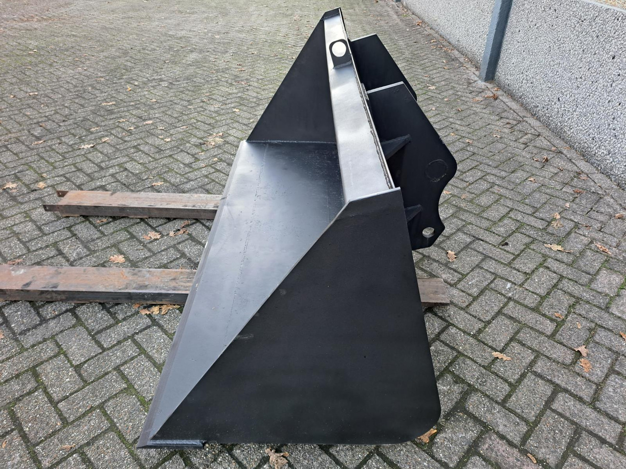 Grondbak t.b.v. Verreiker – Nieuw, Breedte 240 cm (2) - Godet pour chargeur: photos 3 Grondbak t.b.v. Verreiker – Nieuw, Breedte 240 cm (2) - Godet pour chargeur: photos 3