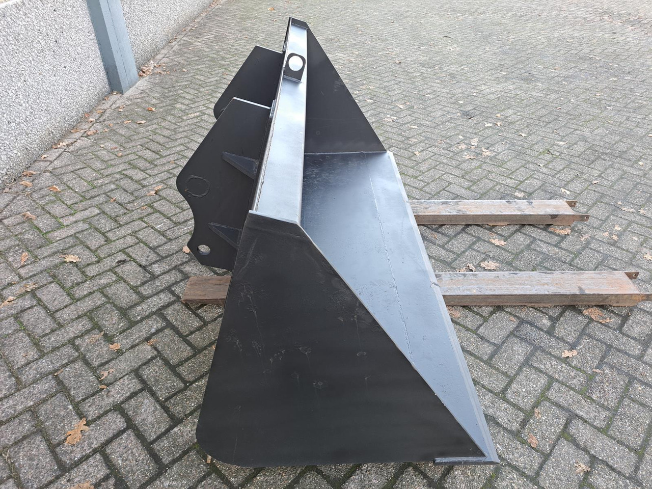 Grondbak t.b.v. Verreiker – Nieuw, Breedte 240 cm (2) - Godet pour chargeur: photos 4 Grondbak t.b.v. Verreiker – Nieuw, Breedte 240 cm (2) - Godet pour chargeur: photos 4