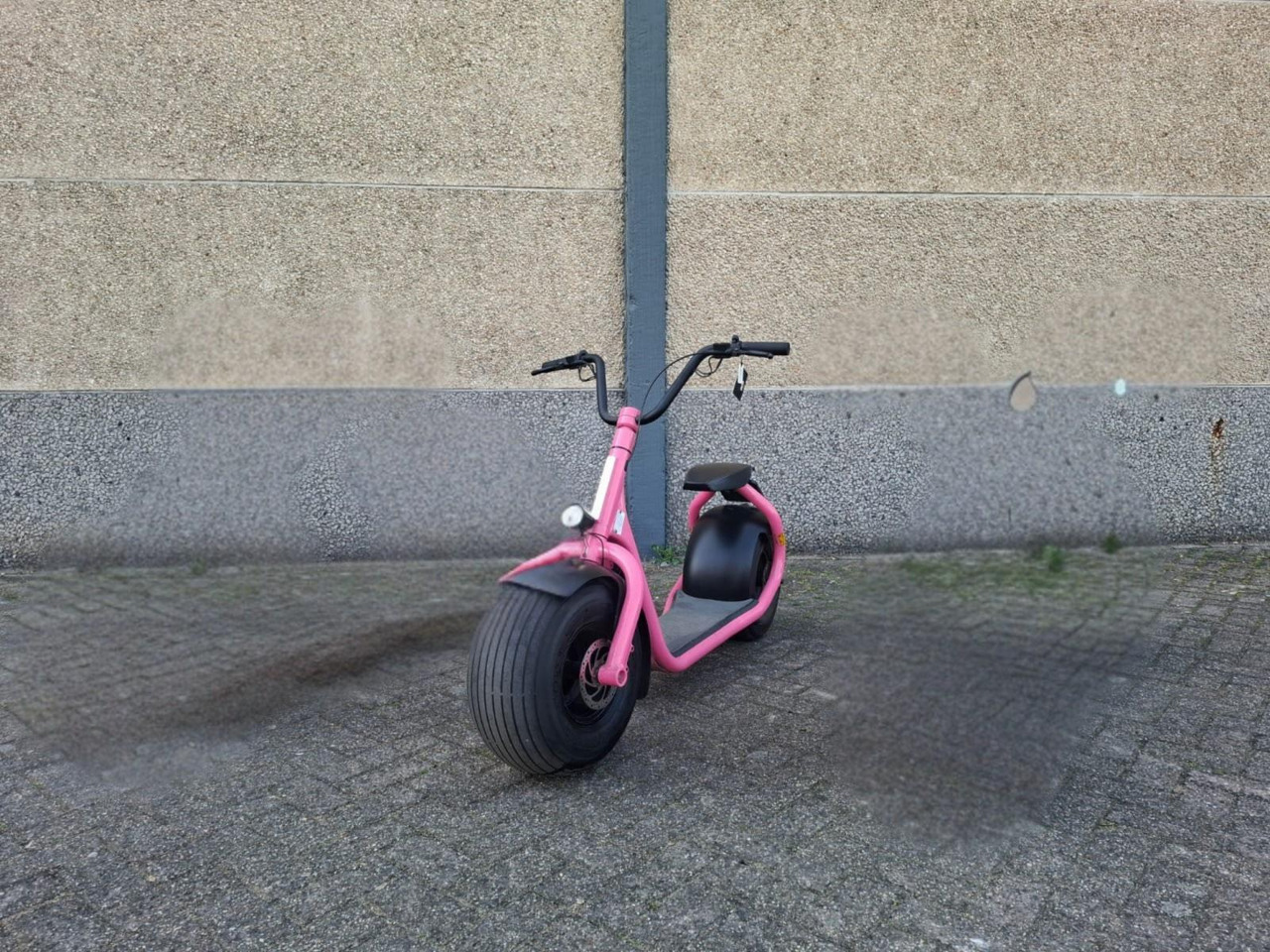 K1S E-BOB Elektrische Scooter FPX-35-X - Motocyclette: photos 1 K1S E-BOB Elektrische Scooter FPX-35-X - Motocyclette: photos 1