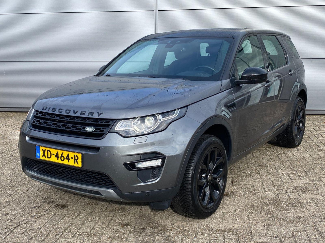 Land Rover Discovery Sport 2.0 TD4 Anniversary | 2019 | 142.310 km | Automaat | XD464R | NAP: Logisch - SUV: photos 1 Land Rover Discovery Sport 2.0 TD4 Anniversary | 2019 | 142.310 km | Automaat | XD464R | NAP: Logisch - SUV: photos 1