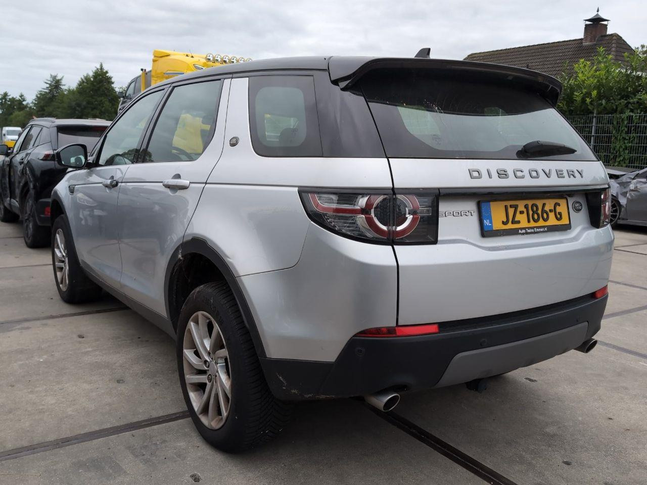 Land Rover Discovery Sport 2.0 TD4 Urban Series SE Dynamic | 2016 | 233.063 km | JZ186G | NAP: Logisch - SUV: photos 3 Land Rover Discovery Sport 2.0 TD4 Urban Series SE Dynamic | 2016 | 233.063 km | JZ186G | NAP: Logisch - SUV: photos 3