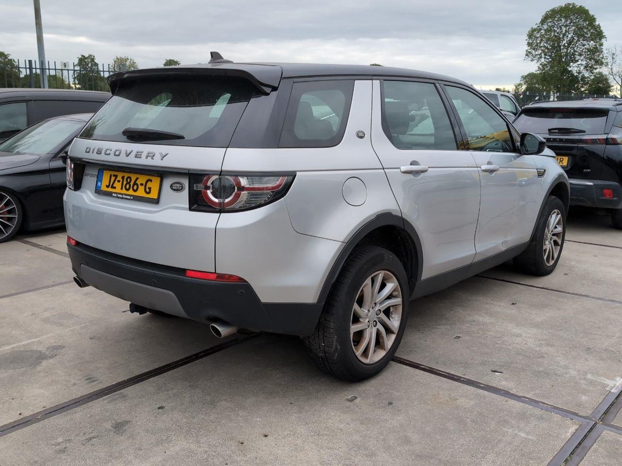 Land Rover Discovery Sport 2.0 TD4 Urban Series SE Dynamic | 2016 | 233.063 km | JZ186G | NAP: Logisch - SUV: photos 4 Land Rover Discovery Sport 2.0 TD4 Urban Series SE Dynamic | 2016 | 233.063 km | JZ186G | NAP: Logisch - SUV: photos 4