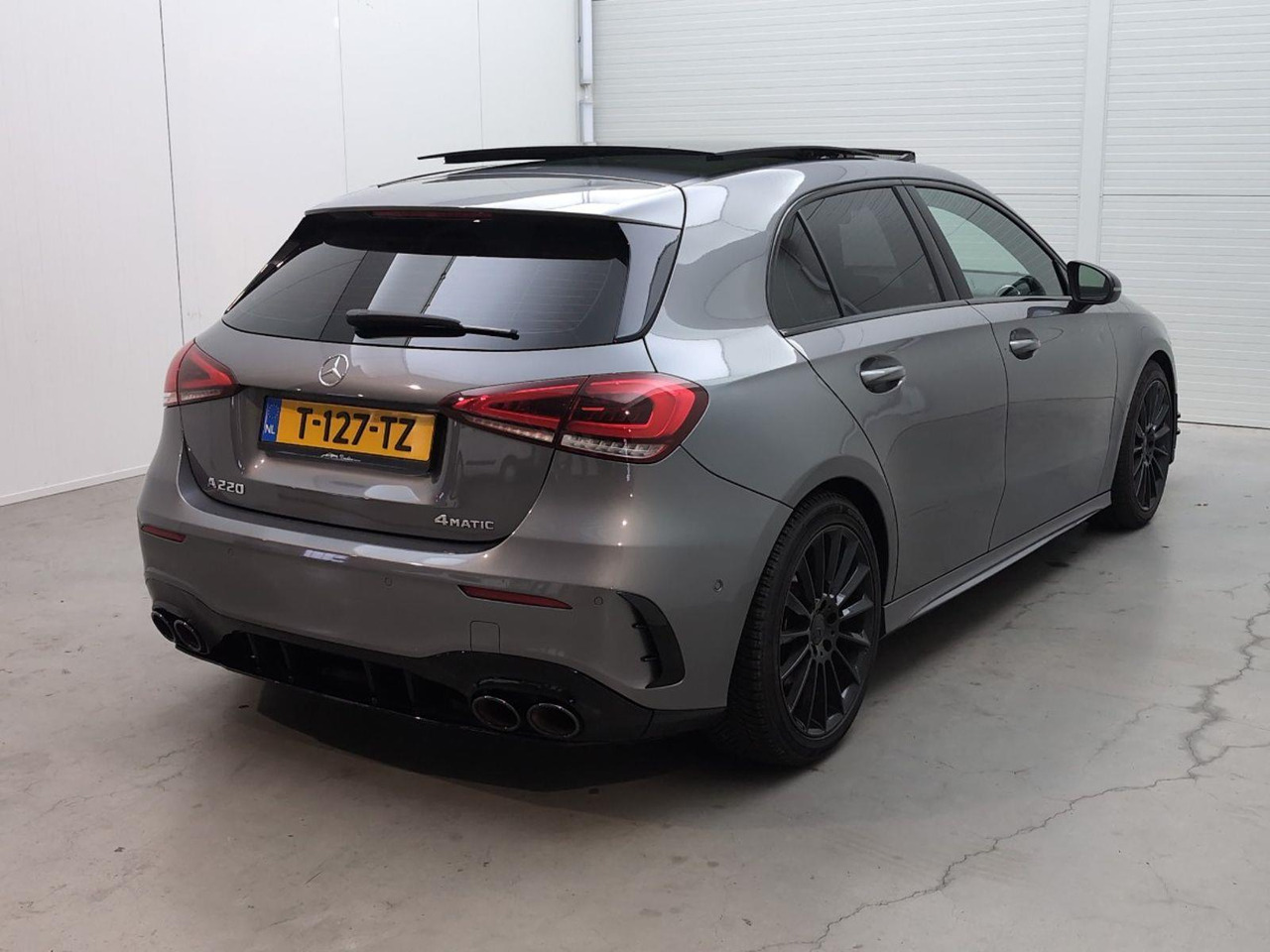 Mercedes-Benz A-klasse 220 4MATIC Premium Plus | 2019 | 130.177 km | Automaat | T127TZ | NAP: Geen oordeel - Voiture à hayon: photos 4 Mercedes-Benz A-klasse 220 4MATIC Premium Plus | 2019 | 130.177 km | Automaat | T127TZ | NAP: Geen oordeel - Voiture à hayon: photos 4