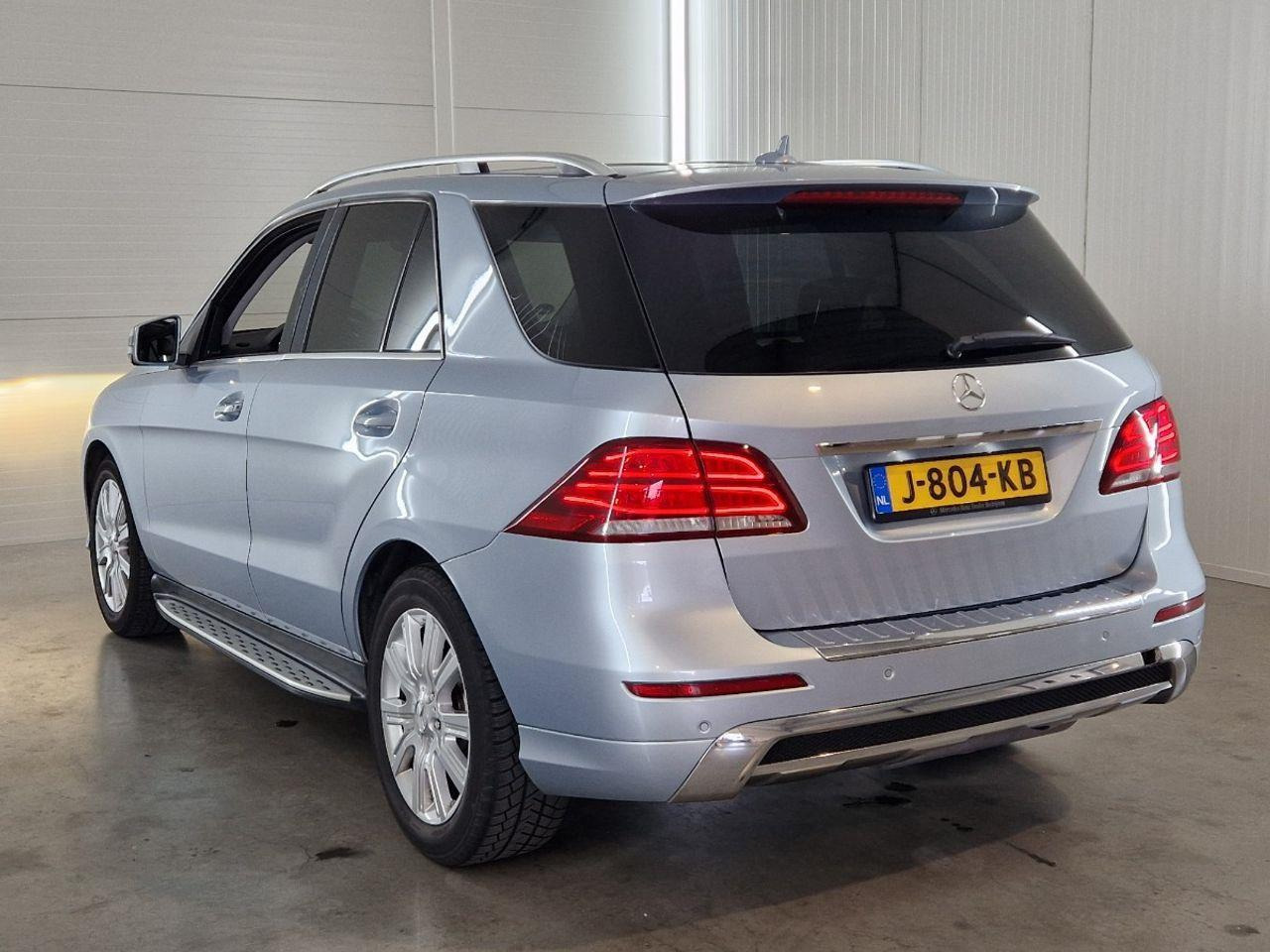 Mercedes - Benz M - klasse 350 BlueTEC | 2014 | 225.732 km | J804KB | NAP: Geen oordeel - SUV: photos 3 Mercedes - Benz M - klasse 350 BlueTEC | 2014 | 225.732 km | J804KB | NAP: Geen oordeel - SUV: photos 3