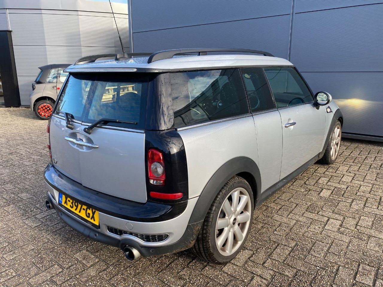 Mini Mini Clubman 1.6 Cooper S | 2008 | 144.083 km | Automaat | X397GX | NAP: Geen oordeel - Voiture: photos 4 Mini Mini Clubman 1.6 Cooper S | 2008 | 144.083 km | Automaat | X397GX | NAP: Geen oordeel - Voiture: photos 4