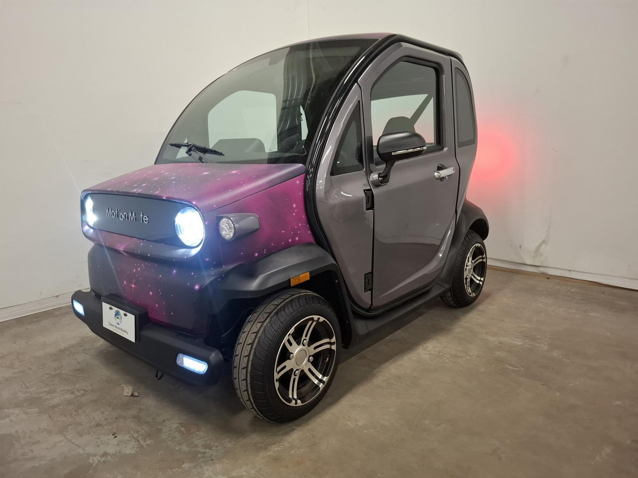Motion Mate 45kmh Electric Citycar 1000022 - Voiture: photos 1 Motion Mate 45kmh Electric Citycar 1000022 - Voiture: photos 1