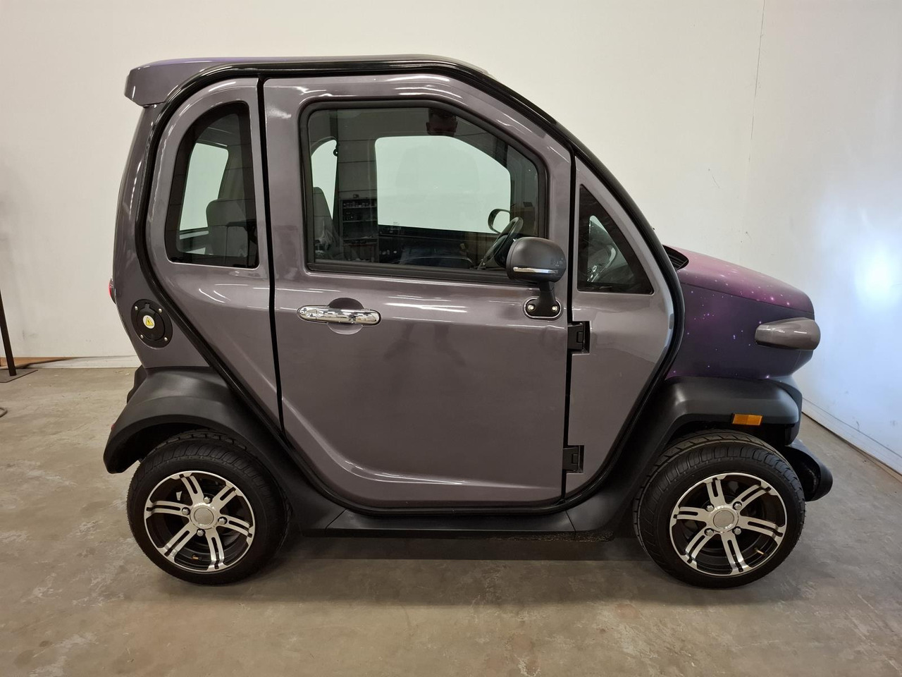 Motion Mate 45kmh Electric Citycar 1000022 - Voiture: photos 5 Motion Mate 45kmh Electric Citycar 1000022 - Voiture: photos 5
