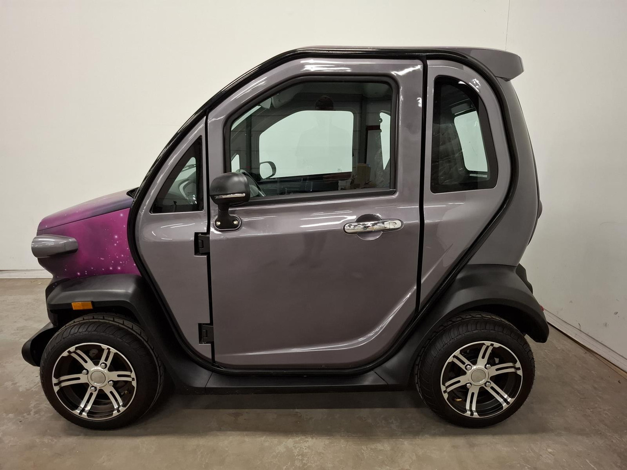 Motion Mate 45kmh Electric Citycar 1000022 - Voiture: photos 3 Motion Mate 45kmh Electric Citycar 1000022 - Voiture: photos 3