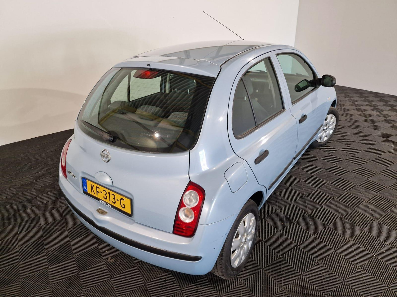 Nissan Micra 1.2 Visia KF-313-G - Voiture: photos 4 Nissan Micra 1.2 Visia KF-313-G - Voiture: photos 4