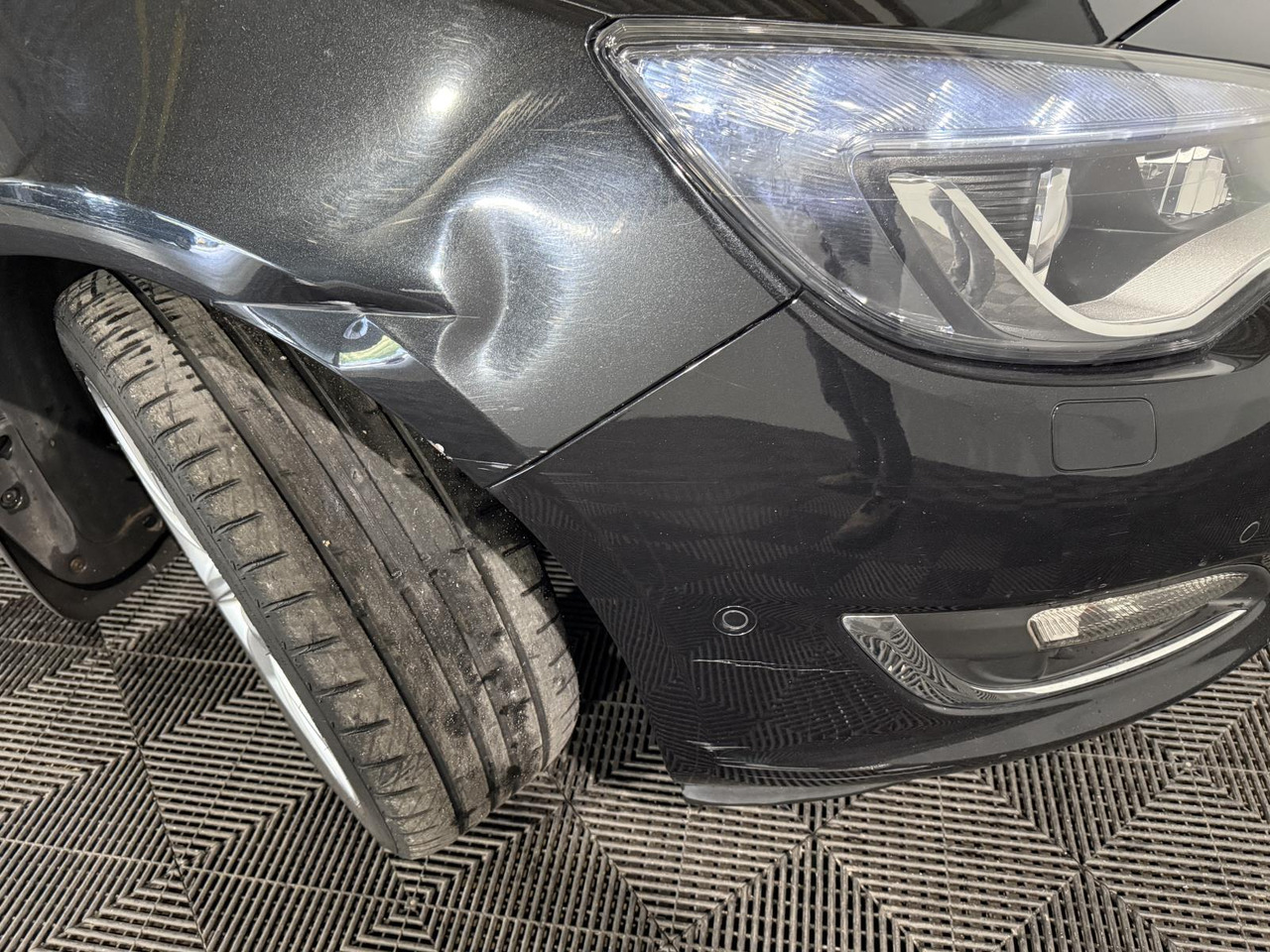 Opel | Astra Sports Tourer | 1.4 Turbo Sport + | 2015 | 218.258 km | HG259B | Logisch - Voiture: photos 3 Opel | Astra Sports Tourer | 1.4 Turbo Sport + | 2015 | 218.258 km | HG259B | Logisch - Voiture: photos 3