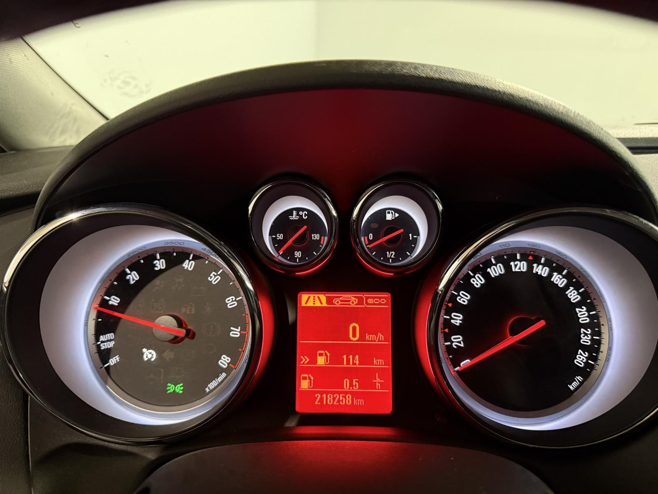 Opel | Astra Sports Tourer | 1.4 Turbo Sport + | 2015 | 218.258 km | HG259B | Logisch - Voiture: photos 4 Opel | Astra Sports Tourer | 1.4 Turbo Sport + | 2015 | 218.258 km | HG259B | Logisch - Voiture: photos 4