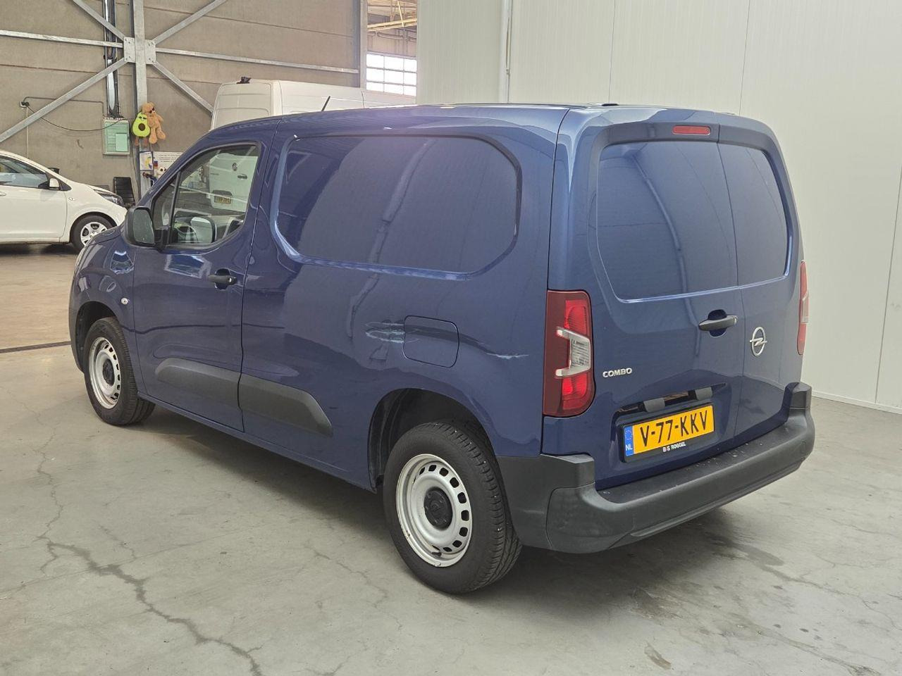 Opel Combo 1.2 Turbo L1H1 Selection | 2020 | 73.114 km | V77KKV | NAP: Geen oordeel - Fourgonnette: photos 3 Opel Combo 1.2 Turbo L1H1 Selection | 2020 | 73.114 km | V77KKV | NAP: Geen oordeel - Fourgonnette: photos 3