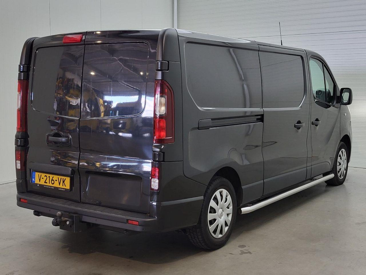 Opel Vivaro 1.6 CDTI L2H1 Edition | 2019 | 199.447 km | V216VK | NAP: Logisch - Fourgonnette: photos 4 Opel Vivaro 1.6 CDTI L2H1 Edition | 2019 | 199.447 km | V216VK | NAP: Logisch - Fourgonnette: photos 4
