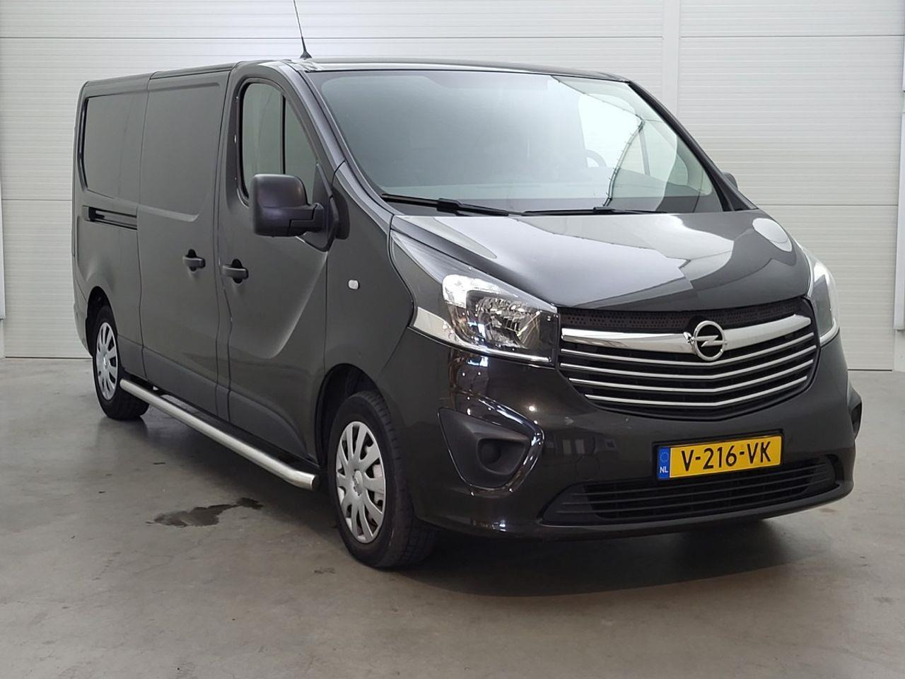 Opel Vivaro 1.6 CDTI L2H1 Edition | 2019 | 199.447 km | V216VK | NAP: Logisch - Fourgonnette: photos 2 Opel Vivaro 1.6 CDTI L2H1 Edition | 2019 | 199.447 km | V216VK | NAP: Logisch - Fourgonnette: photos 2