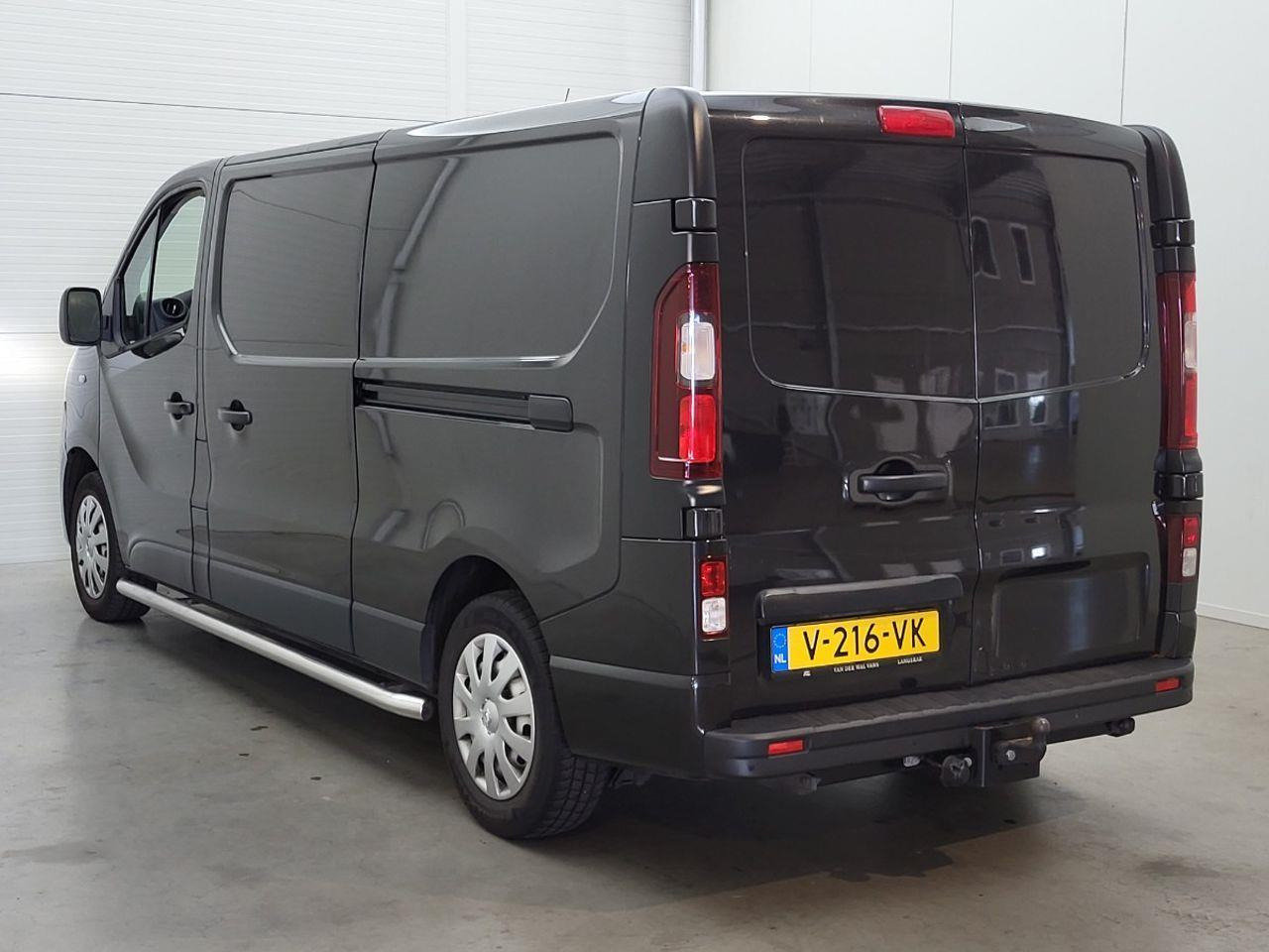 Opel Vivaro 1.6 CDTI L2H1 Edition | 2019 | 199.447 km | V216VK | NAP: Logisch - Fourgonnette: photos 3 Opel Vivaro 1.6 CDTI L2H1 Edition | 2019 | 199.447 km | V216VK | NAP: Logisch - Fourgonnette: photos 3