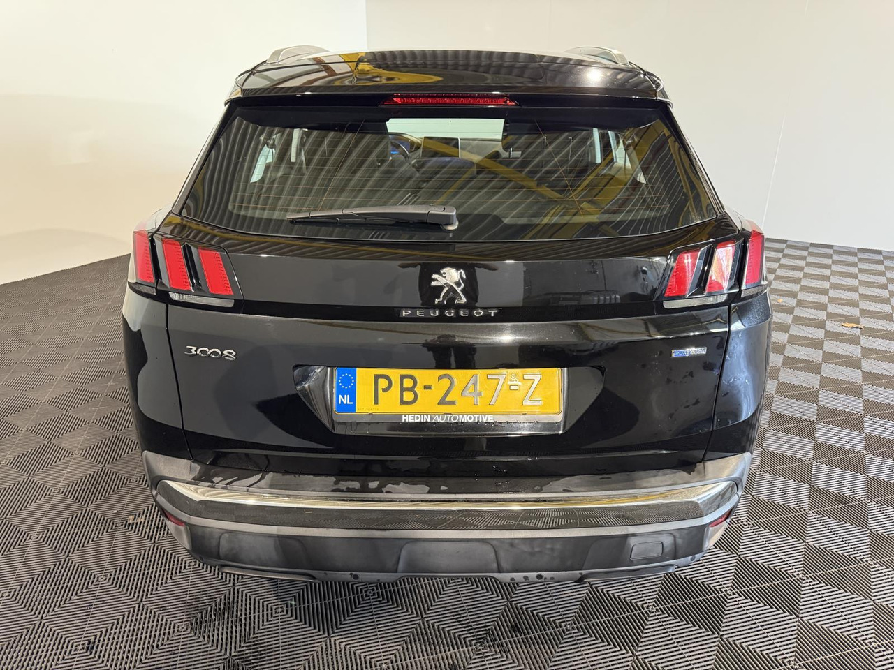Peugeot 3008 1.2 PureTech Active PB-247-Z 149.445 km - Voiture: photos 4 Peugeot 3008 1.2 PureTech Active PB-247-Z 149.445 km - Voiture: photos 4