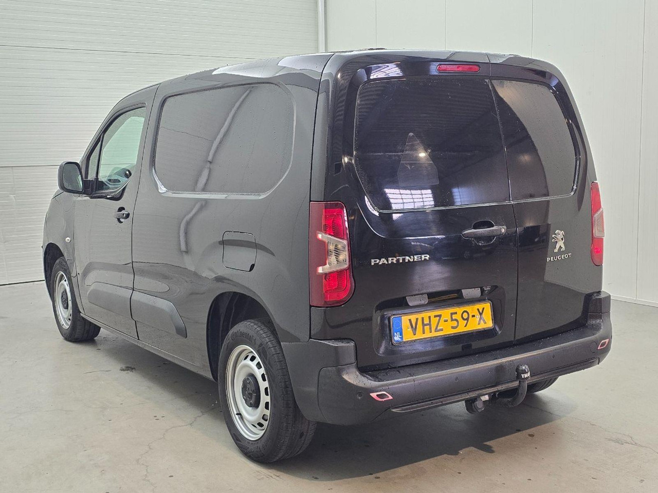 Peugeot Partner 1.5 BlueHDI Premium | 2021 | 135.456 km | VHZ59X | NAP: Logisch - Utilitaire double cabine: photos 3 Peugeot Partner 1.5 BlueHDI Premium | 2021 | 135.456 km | VHZ59X | NAP: Logisch - Utilitaire double cabine: photos 3
