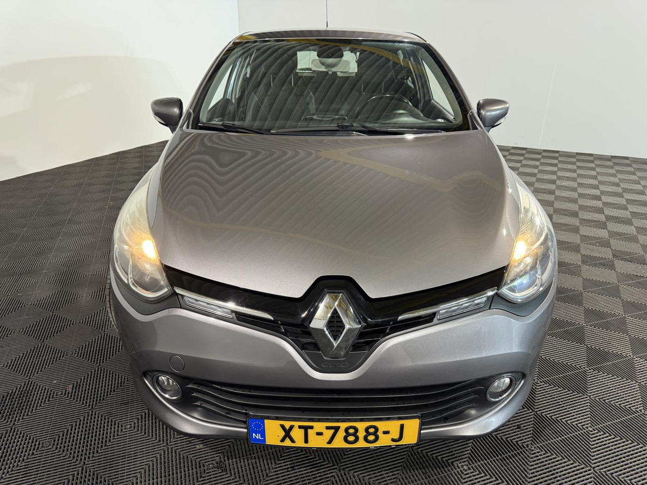 Renault | Clio | 0.9 TCe Dynamique | 2016 | 192.462 km | XT788J | Geen oordeel - Voiture à hayon: photos 2 Renault | Clio | 0.9 TCe Dynamique | 2016 | 192.462 km | XT788J | Geen oordeel - Voiture à hayon: photos 2