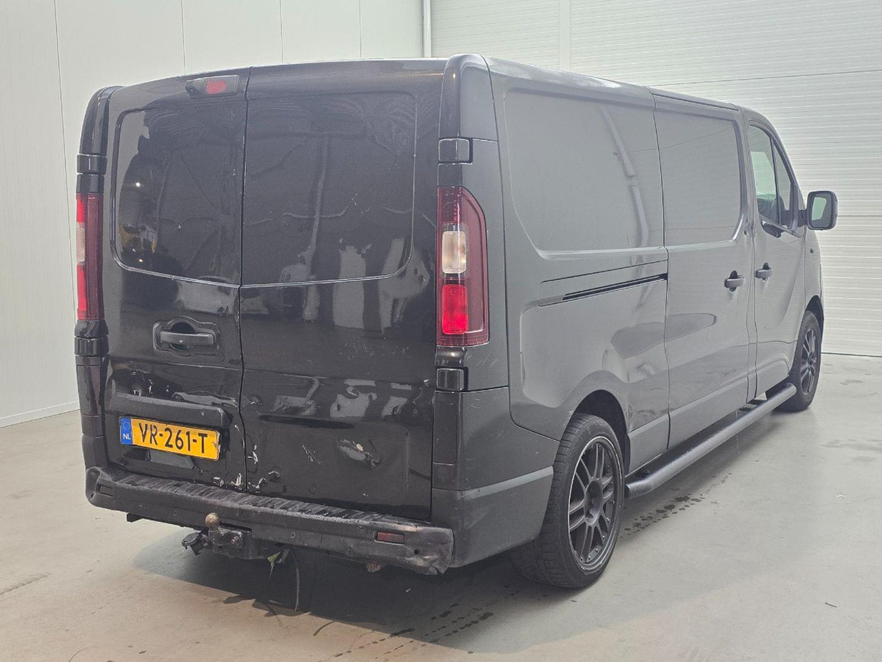 Renault Trafic 1.6 dCi T29 L2H2 Comfort Energy | 2015 | 305.750 km | VR261T | NAP: Logisch - Fourgon utilitaire: photos 4 Renault Trafic 1.6 dCi T29 L2H2 Comfort Energy | 2015 | 305.750 km | VR261T | NAP: Logisch - Fourgon utilitaire: photos 4