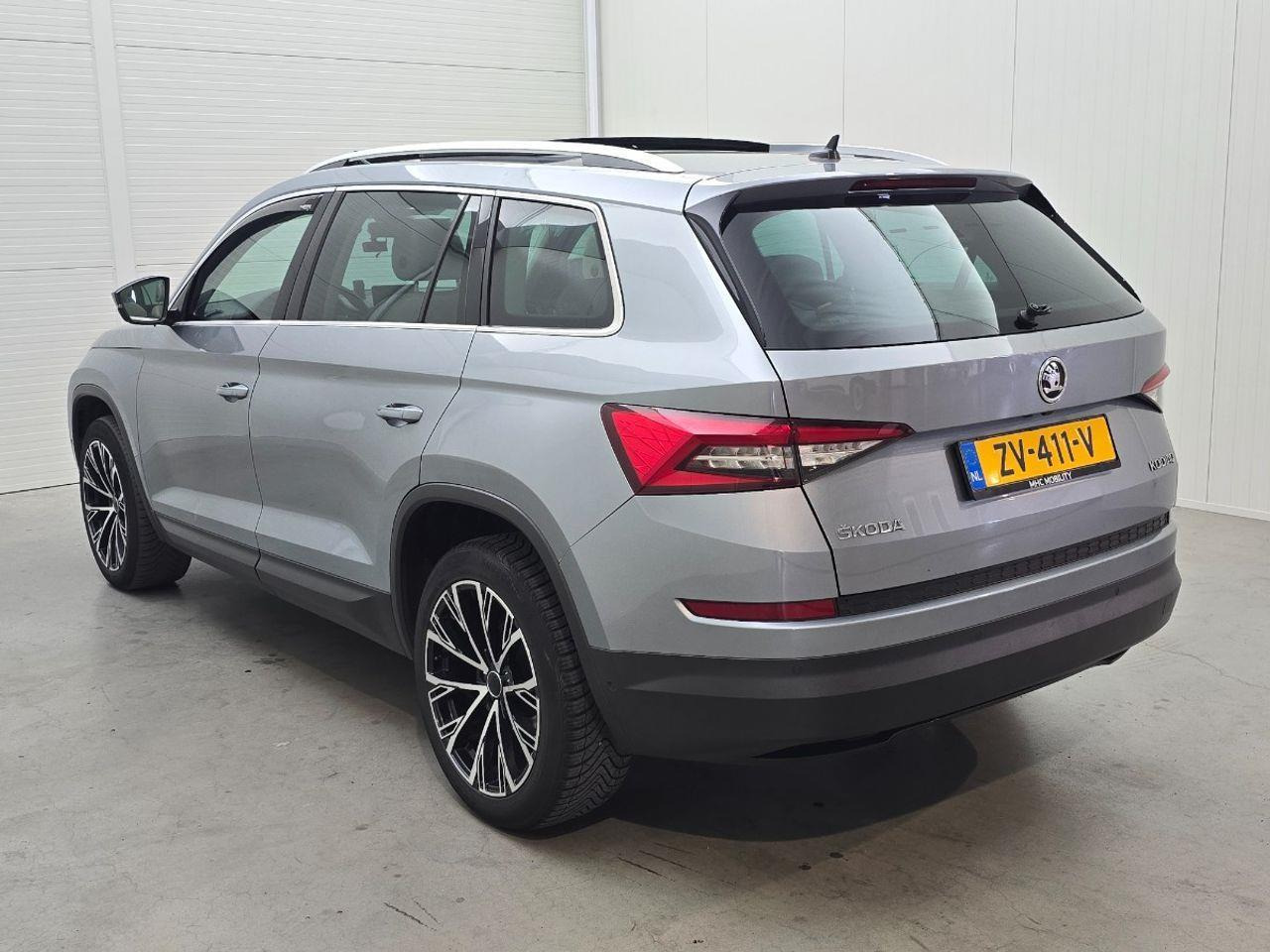 Skoda Kodiaq 2.0 TDI Style Business 7p. | 2018 | 381.158 km | Automaat | ZV411V | NAP: Geen oordeel - SUV: photos 3 Skoda Kodiaq 2.0 TDI Style Business 7p. | 2018 | 381.158 km | Automaat | ZV411V | NAP: Geen oordeel - SUV: photos 3
